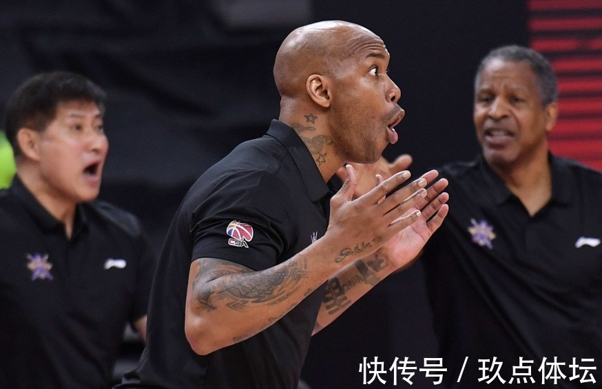 兰兹伯格|CBA第一教练下课倒计时!曾一度被高估,会超越杜峰、杨鸣