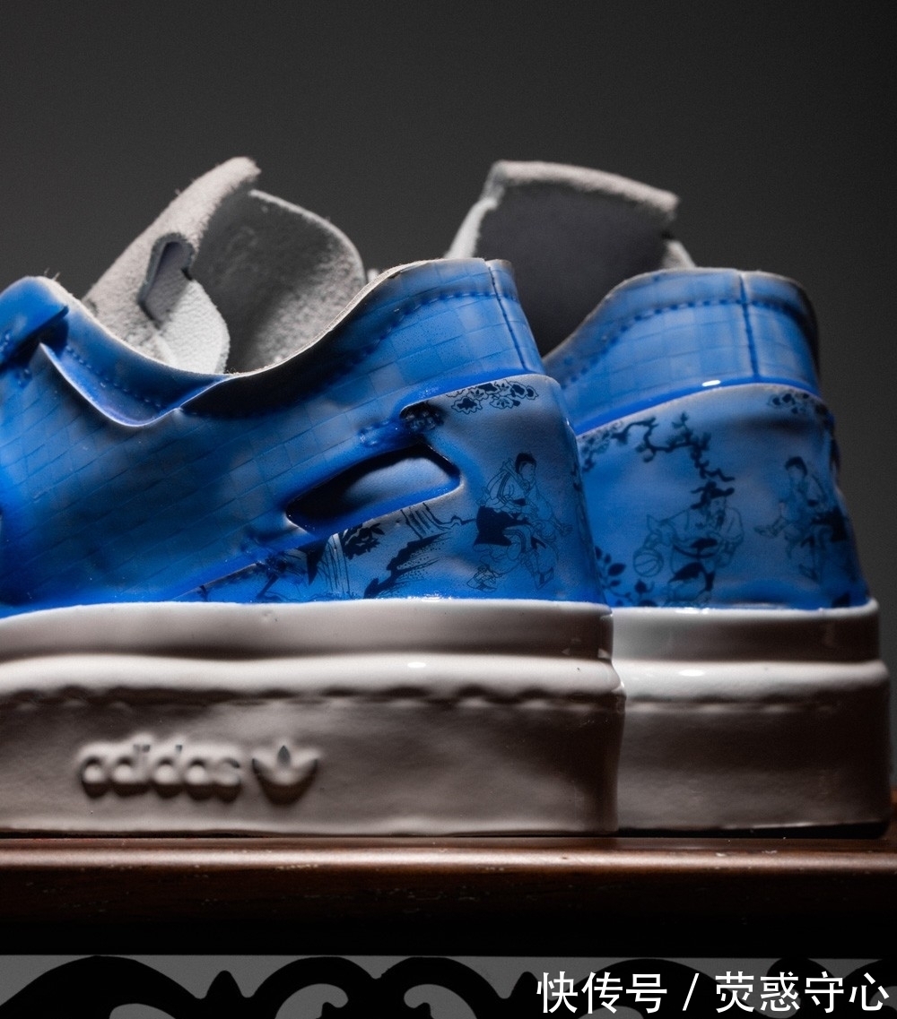 球鞋 17 万才能买的球鞋套装!「特殊版本」开箱上脚!