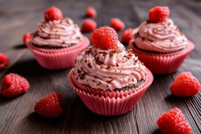 脂肪酶|医生不想脑出血,高血压患者需远离4种食物,莫不当回事