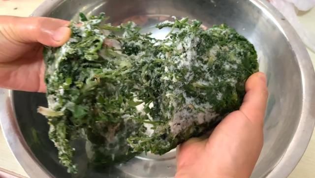 搅拌均匀|三伏天，用它包饺子，鲜嫩多汁，清热下火，比韭菜馅还好吃
