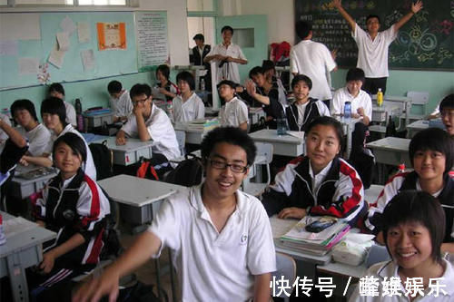 标准 学校公布“中学生发型标准”引争议,男生留寸头,女生难接受