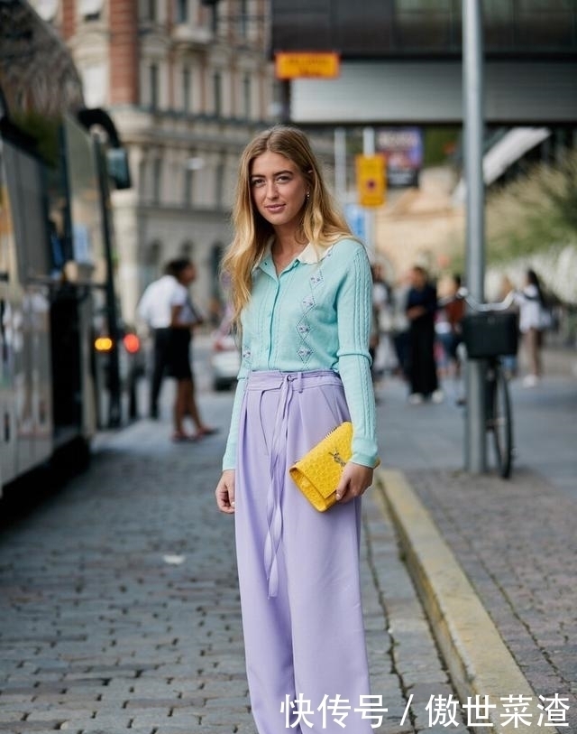 过时|黑白灰过时了,今年秋天流行甜甜的马卡龙色,内搭外套都好看