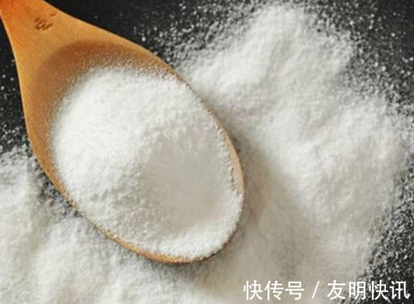 养花技巧醋、橘子皮、小苏打用来养花，好处多！