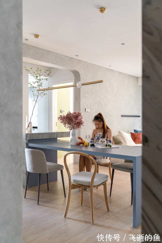 雾霾|雕塑玄关+进门卧室——“呵护型”色彩美家