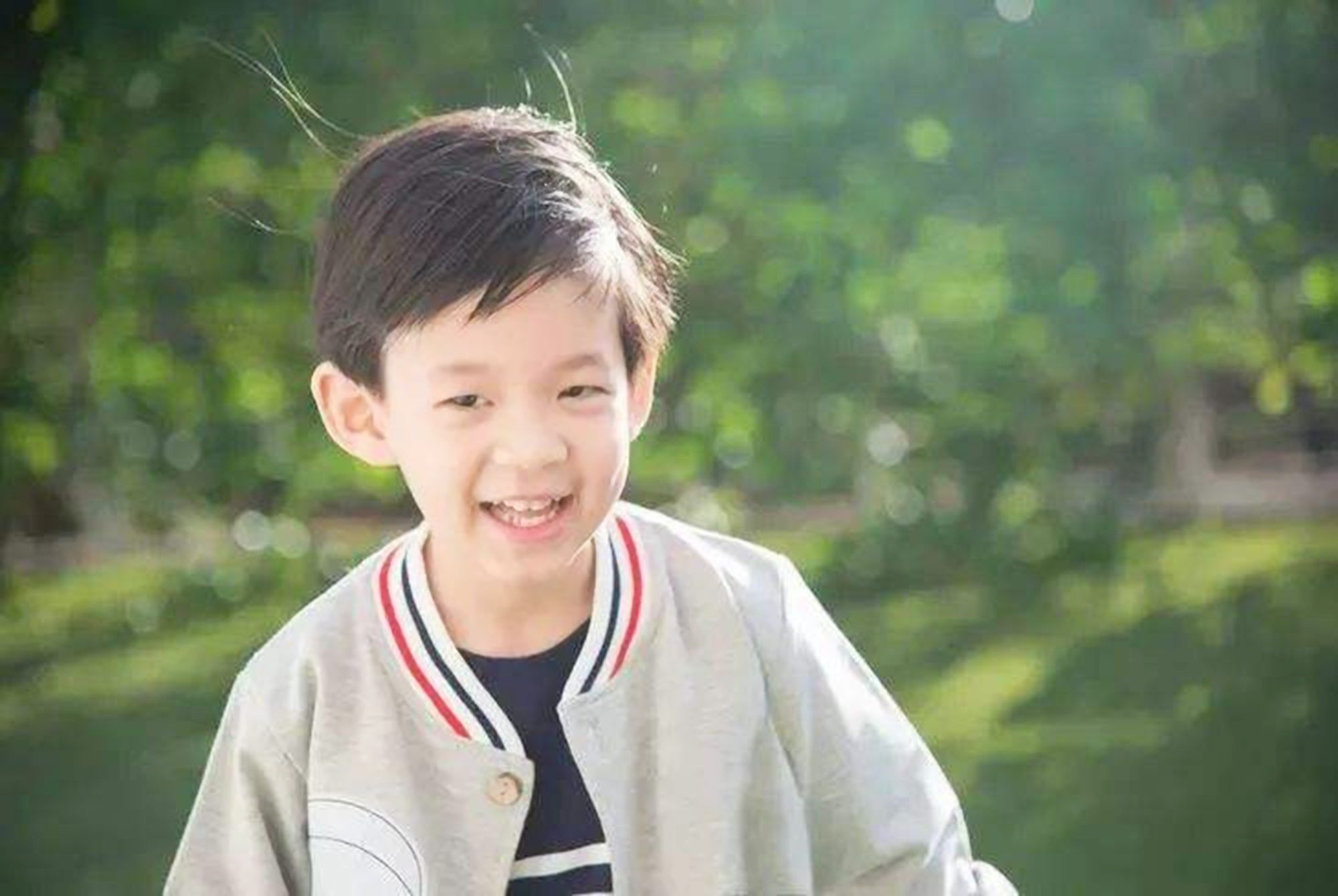 鼻孔|从小爱“挖鼻孔”的孩子,长大会怎样?医生:大多逃不过两种结局