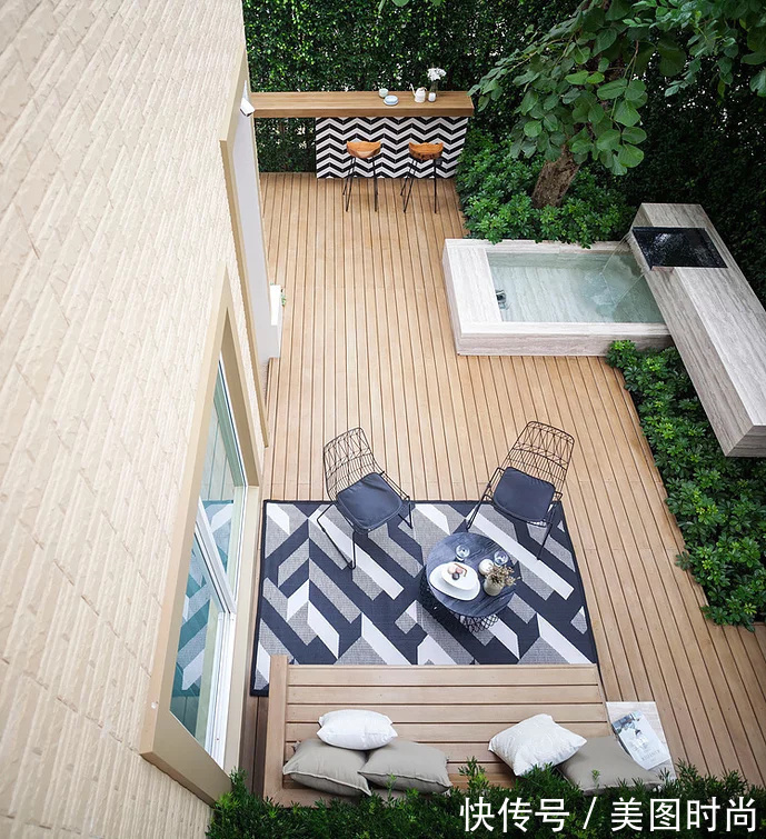 花园|30㎡上下庭院如何设计?这种精致的治愈系现代风小花园,太好看啦