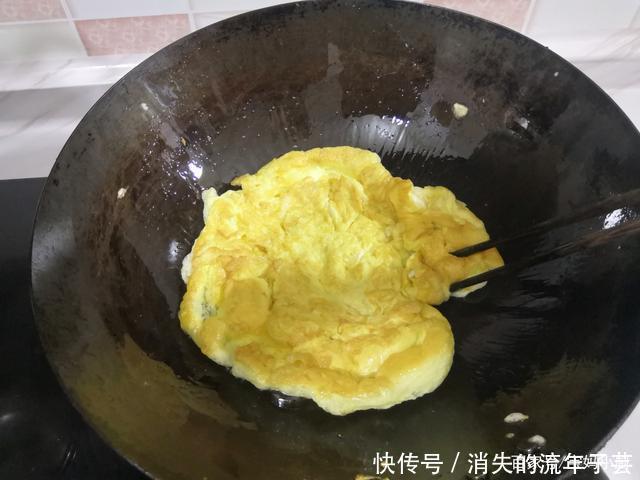 面片|早餐这样做,有菜有蛋有主食,营养多味道香,一上午都不饿