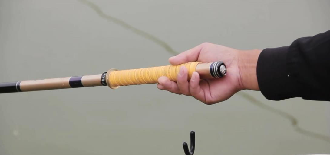 夏季刮风天不敢钓鱼学会以下4招,小风小浪如钓静水,照常上钩