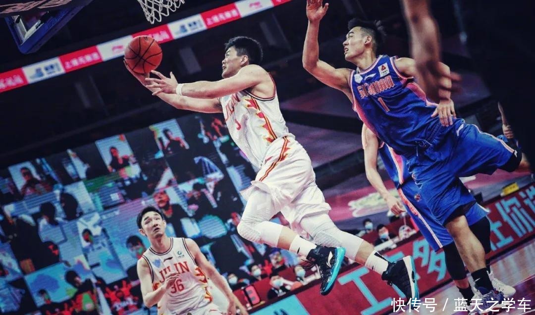 库兹马|这几款球鞋好搭又能打!帅过威少库兹马