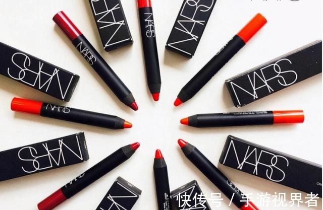 质地 选“口红”是一门学问，从这3方面着手不会错，你选对了吗！