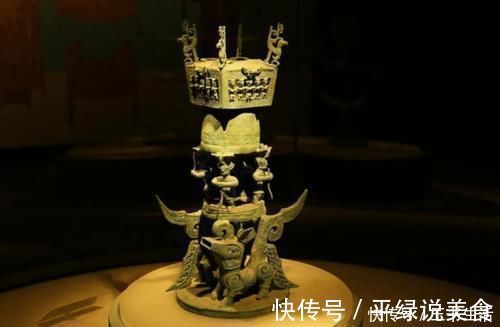 人面@三千年前的“方向盘”,专家无法给出合理解释,现在如何了