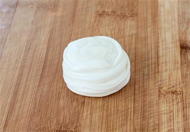 剂子|正宗手抓饼做法,外酥里软层次多,多做一些冻起来,当早餐好方便