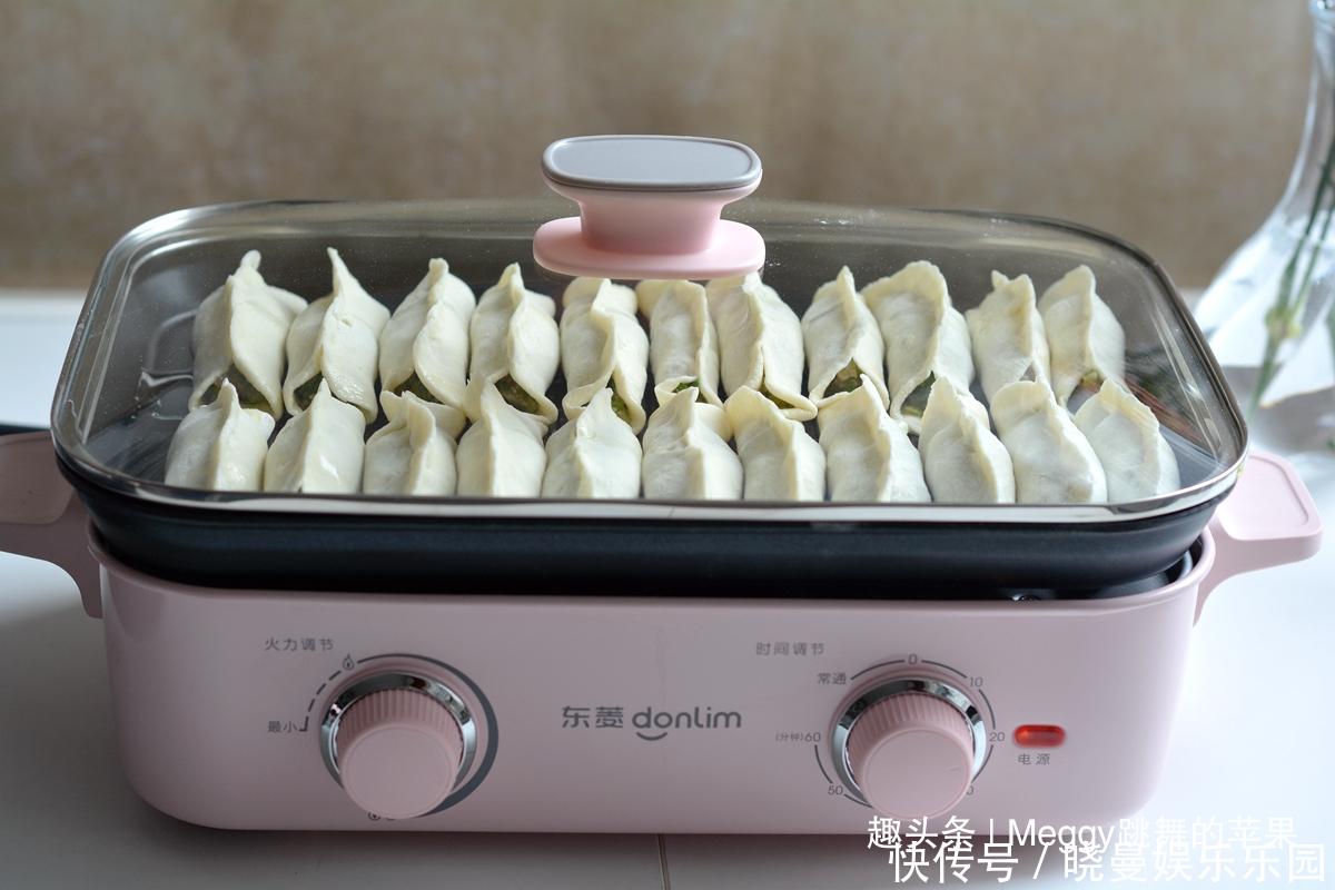 锅贴|老北京最爱的面食,底儿焦脆,馅香嫩,孩子都能做,越漏馅越爱吃