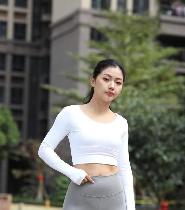 塑形|如何穿最薄的衣服做运动试一试瑜伽裤,瘦身塑形能消除疲劳