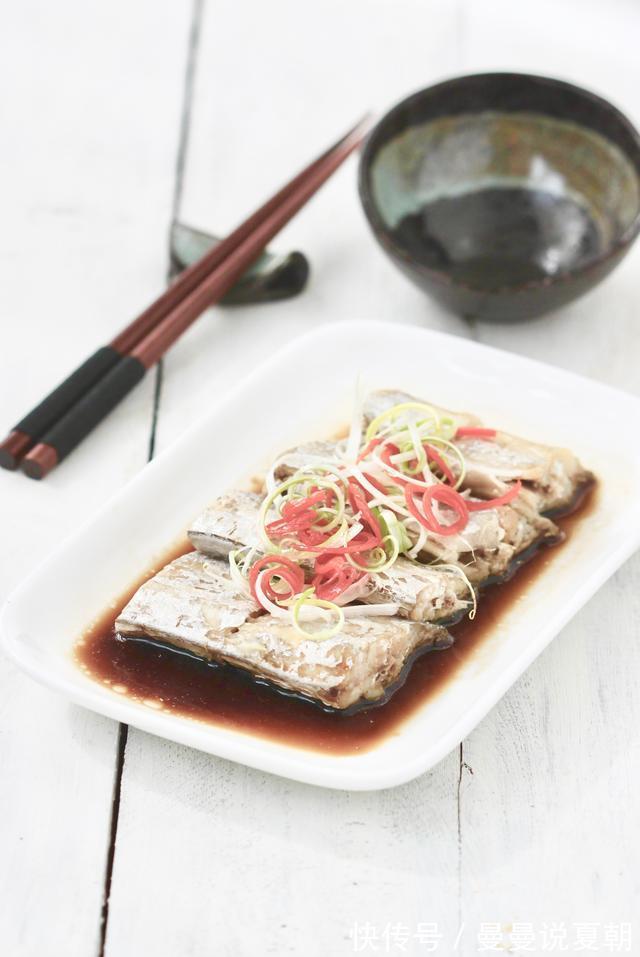 黄眼睛带鱼和黑眼睛带鱼,同样是带鱼,老渔民告诉你,到底差在哪