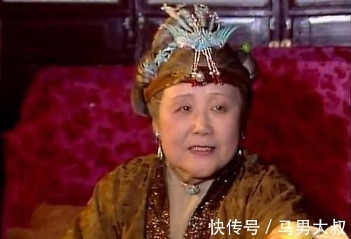 贾府@红楼梦:竟然有人说是贾母吃垮了贾府?您知道贾母一顿几个菜吗?