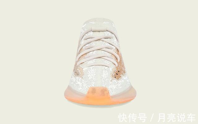 双颜值|颜值高到没朋友,Yeezy全新“水蜜桃满天星”让你闪耀朋友圈