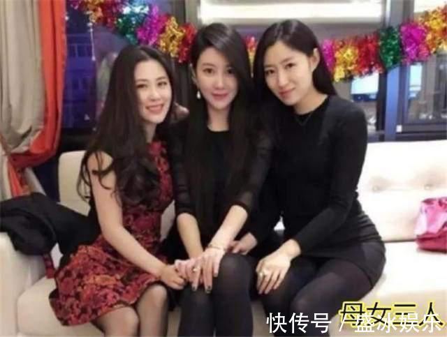 产妇|“最年轻姥姥”走红,跟女婿坐在一起似夫妻,女儿:我压力有点大