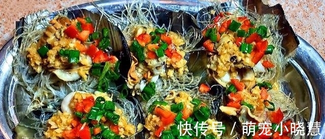 过年去姑姑家拜年，4个姑父做拿手菜，两天吃四顿，顿顿不重样