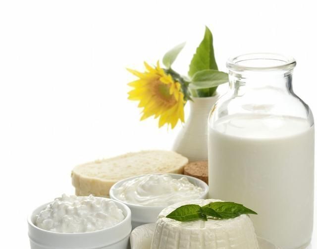 热牛奶|天然安眠药来了,在热牛奶中加了2勺,降肝火促睡眠,医生也在用