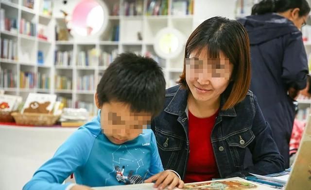 感情|在暑假,聪明的家长会这样做,既培养孩子好习惯,又促进亲子感情