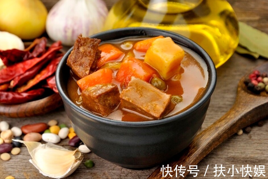 排骨|不管炖什么肉,都不要直接下锅,多做这2步,软烂又入味,还不腥