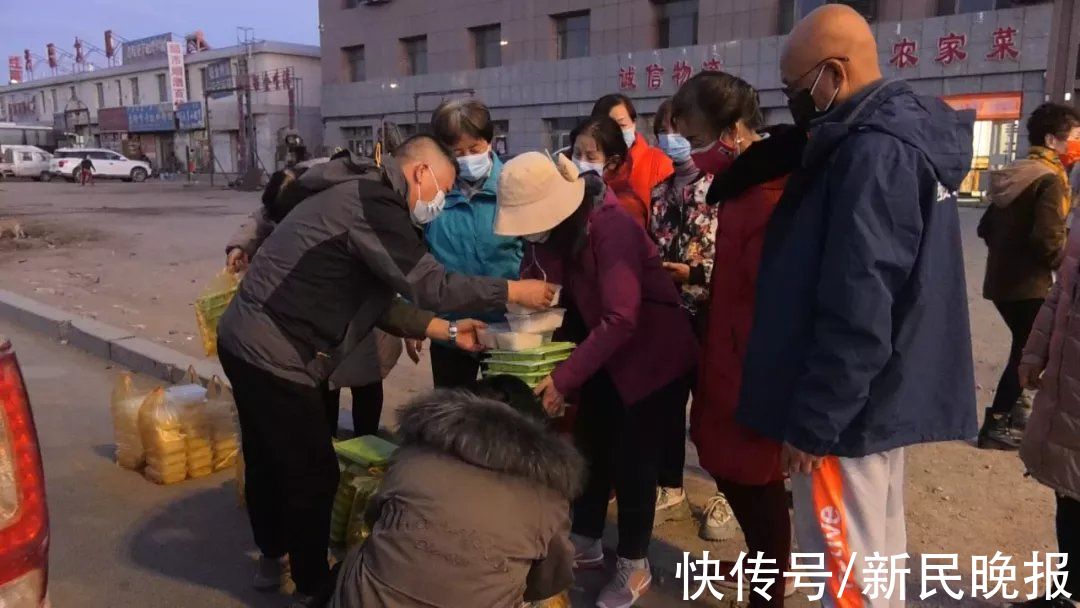 庄女士|北京牌局确诊者持续增加！内蒙古一运煤司机阳性；一地所有人居家，近万名滞留游客怎么办