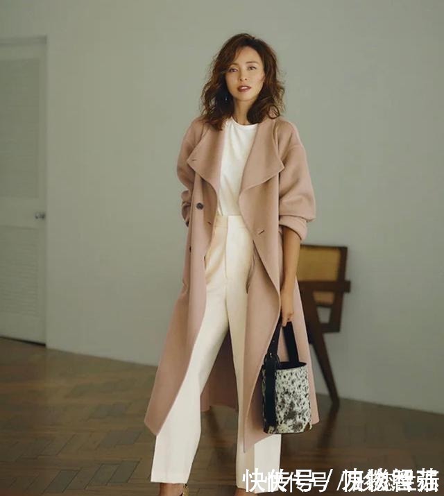 女性 发型很重要,建议轻熟女性剪这4款发型,时髦减龄好穿搭