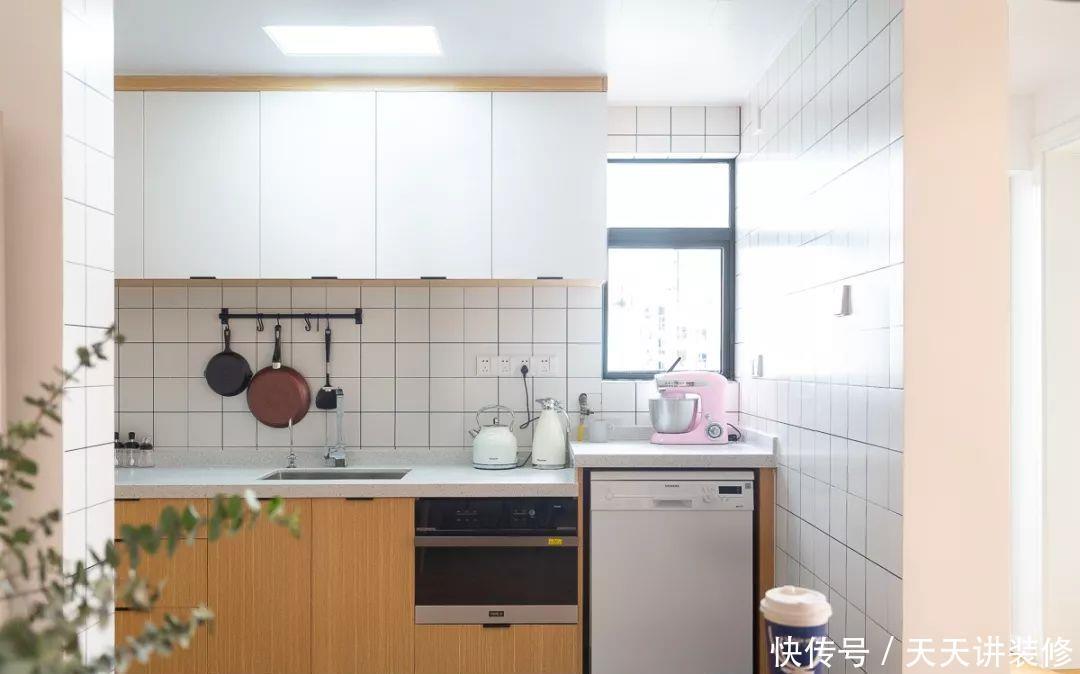 城市人|原木与留白的灵魂碰撞,从容优雅的设计,住一辈子都不会腻!