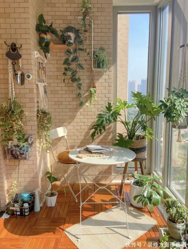 置物架|get到了!利用阳台给自己做个私人专属空中花园