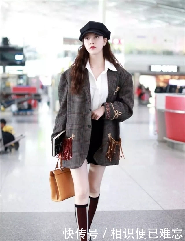 比大衣“更高级”的外套来了!时髦显瘦又洋气,明星都上头了!