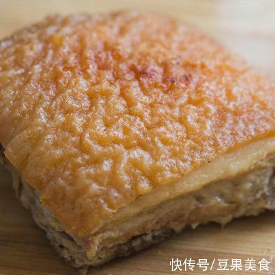 大勺|妈妈的菜干爆扣肉(过节待客硬菜,毫无保留的技巧)