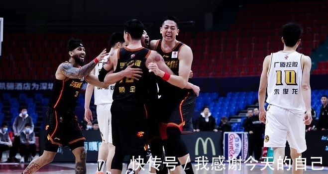 辽宁|CBA再现黑马球队!0.1秒绝杀+强势逆袭,战绩反超广东追平辽宁