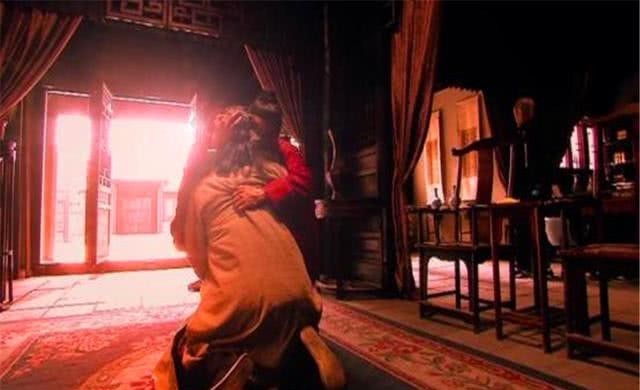 花荣|水浒传宋江死后,吴用和花荣为何也要自尽?并非是兄弟情深……