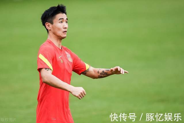 李铁|李铁宁愿放弃韦世豪郭田雨,也要给归化球员足够的机会?