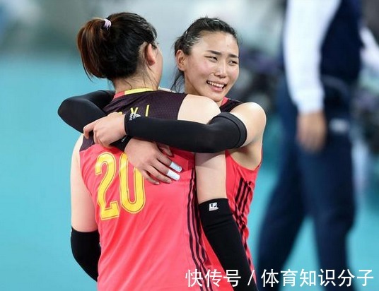 球迷|女排国手主攻退出排球联赛！脾气大伤病严重，球迷：直接退役吧