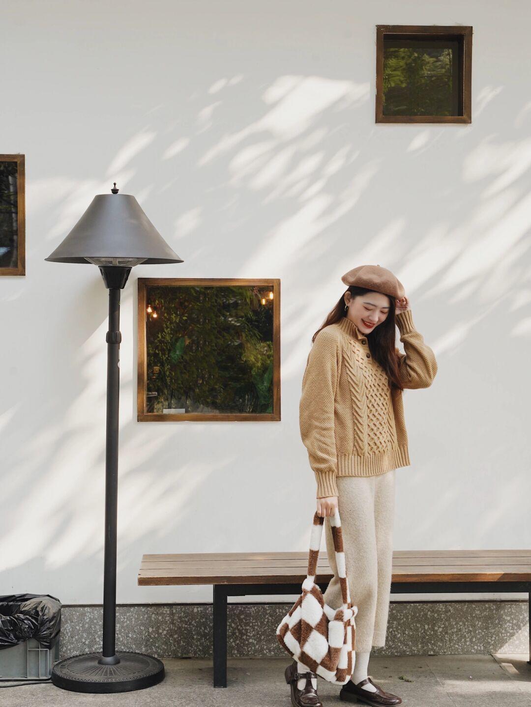 优雅 普通毛衣穿不出质感?看看这些搭配方式,优雅温柔又高级