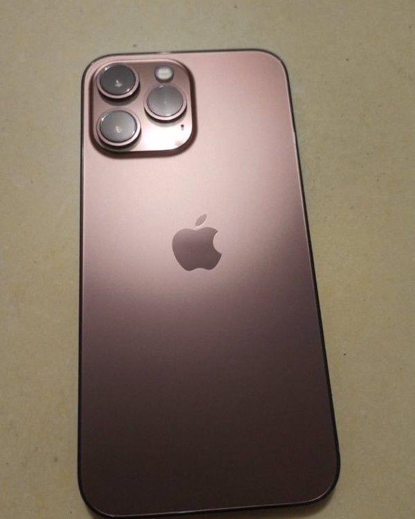 曝光|iPhone13Pro玫瑰金配色曝光，算古铜色配色吧？没有太大惊喜