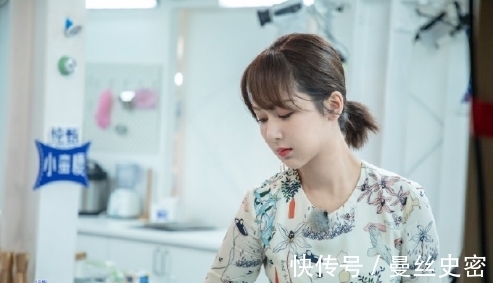 跌破|《中餐厅5》收视跌破0.5，宁静女王发言成笑话，龚俊也未拯救成功