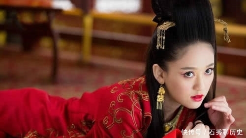 岳蔡两|葵花宝典与辟邪剑法,究竟哪个更强?看正道第一高手怎么说