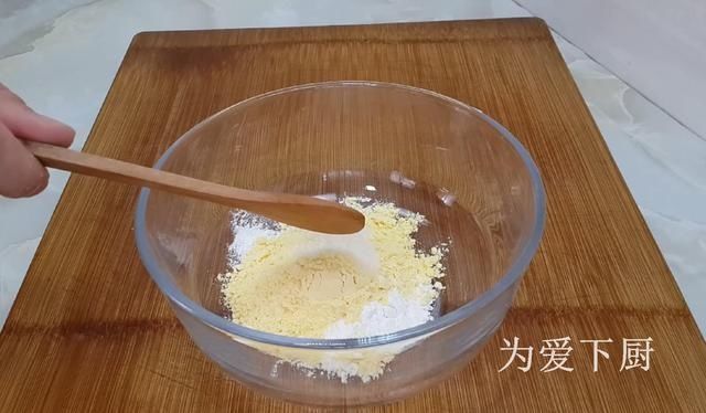 以后葱花饼别再买了,加2勺麻酱,不烫面不发面,比鸡蛋饼都好吃