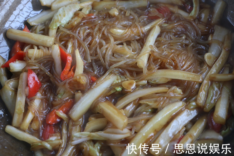 白菜最好吃的做法,不用炖不用煮,2块钱做一大锅,滋补又暖胃!