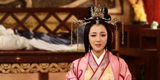 宝地|此人三国演义里只字未提, 误打误撞发现一地方, 成为中国一宝地！