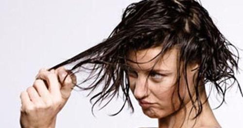 头发,越洗越油,越洗越少?坚持“3不要吃5物”,头发回到年轻时