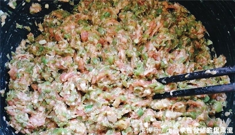  三伏天，这菜正当季，钙是南瓜4倍，用来包饺子比韭菜馅的还好吃