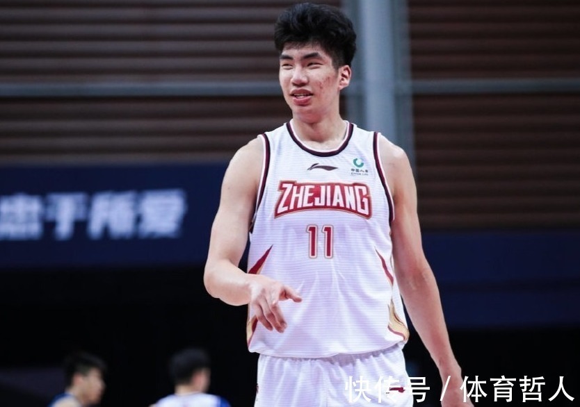 浙江队|12中9!砍23分12板,2米20小将令人期待,未来或可比肩易建联