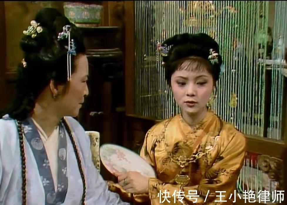 薛宝钗#《红楼梦》:宝玉和宝钗婚后,袭人为什么会被撵出贾府