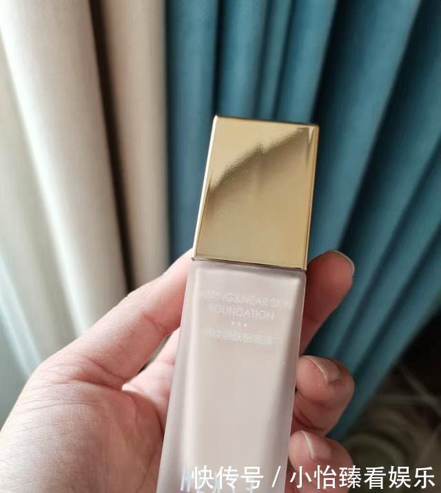 贫民窟女孩真爱的几款粉底液分享，持妆遮瑕，你有同款吗