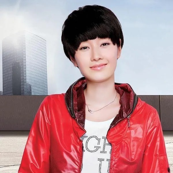 岳晓琳：圆脸、长脸、方形脸分别适合什么样的发型？