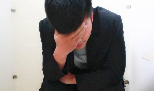 尿液里出现大量泡沫,暗示什么问题是肾病了答案或没那么简单